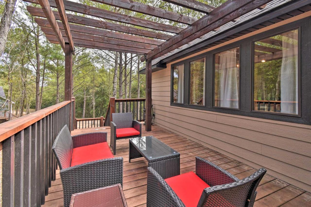 Modern Broken Bow Cabin Large Deck, Bbq And Pergola מראה חיצוני תמונה